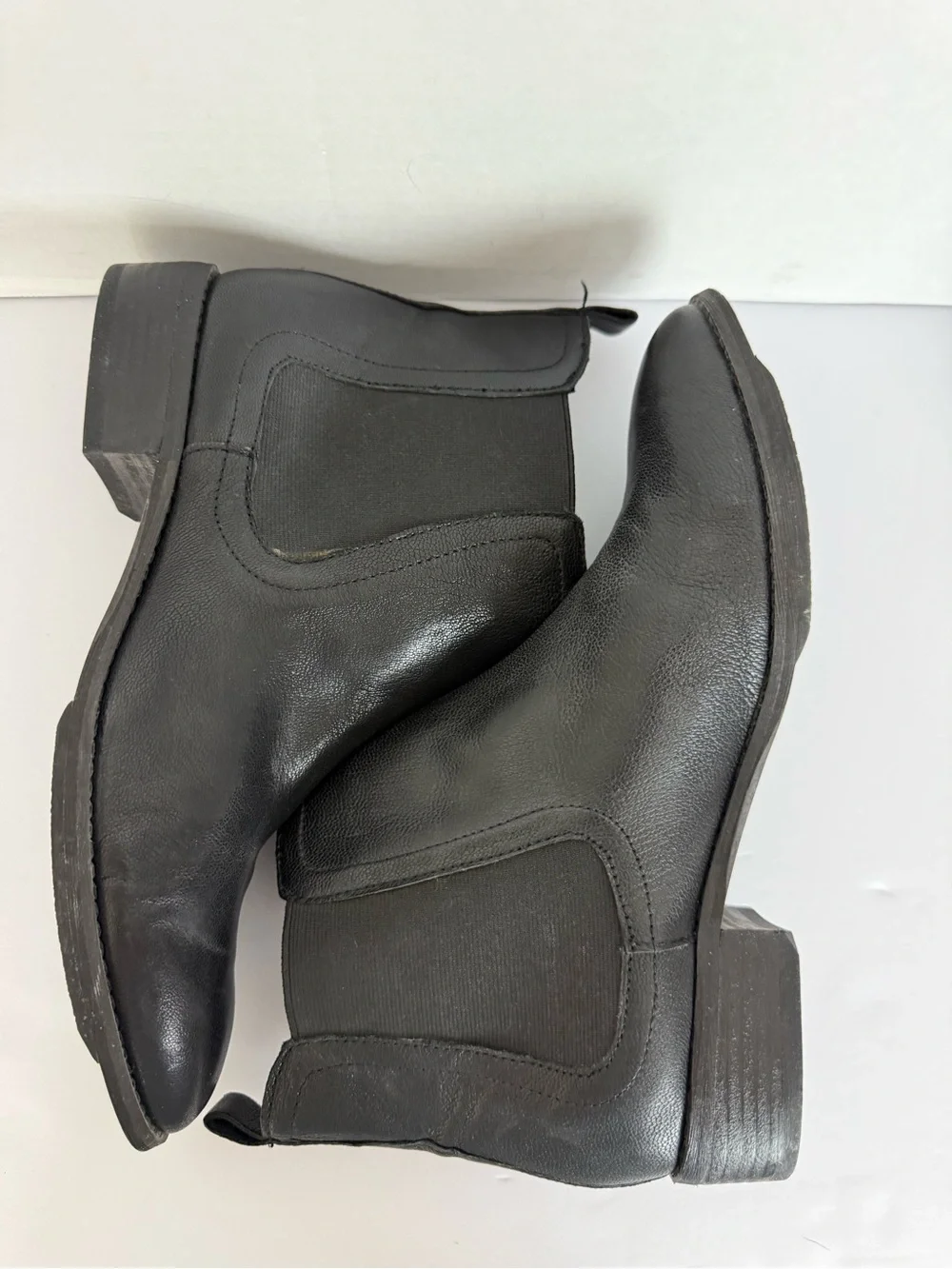 Arturo Chiang classic black